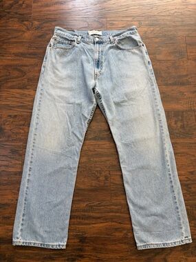 Vintage Levi’s 505 Regular-fit Light Wash Jeans 36x30
